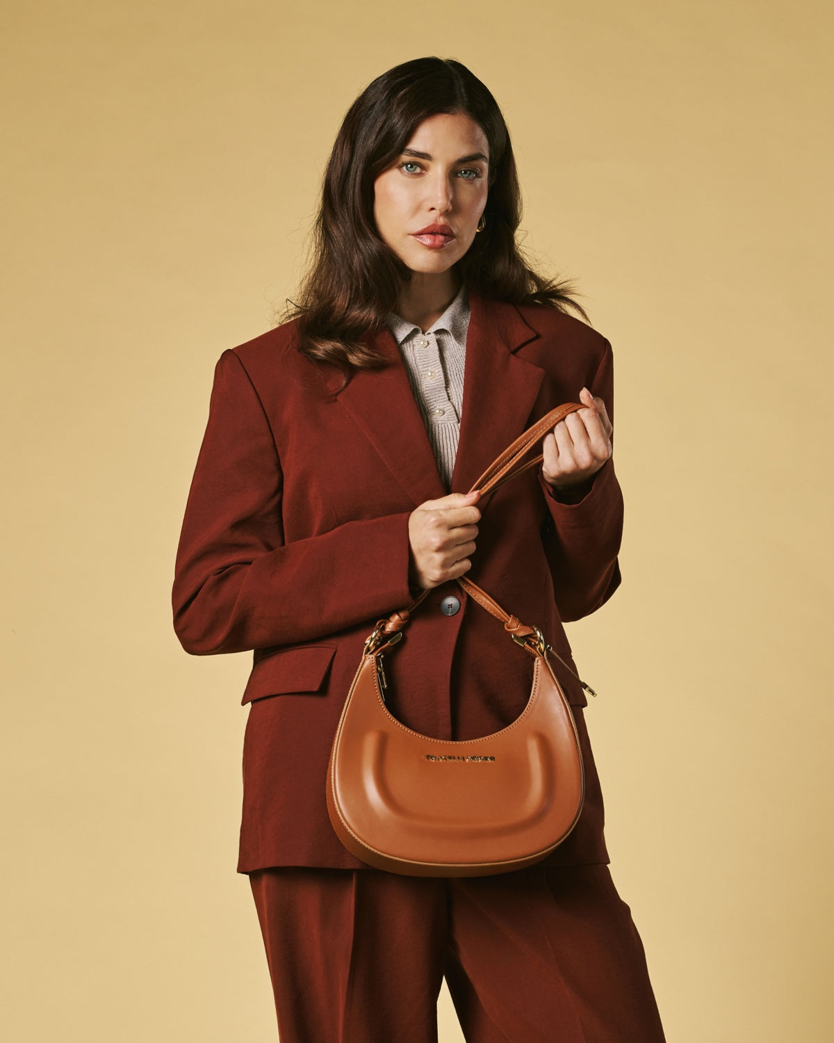 Ornella (cognac) - Italian calf leather women's crossbody bag (with shoulder strap)