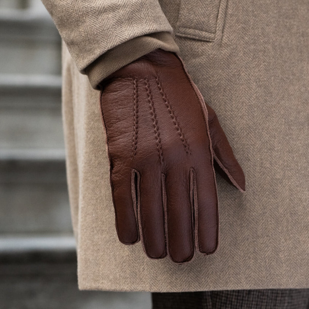 Diego (brown) - Italian gloves made of American deerskin leather with rabbit fur lining