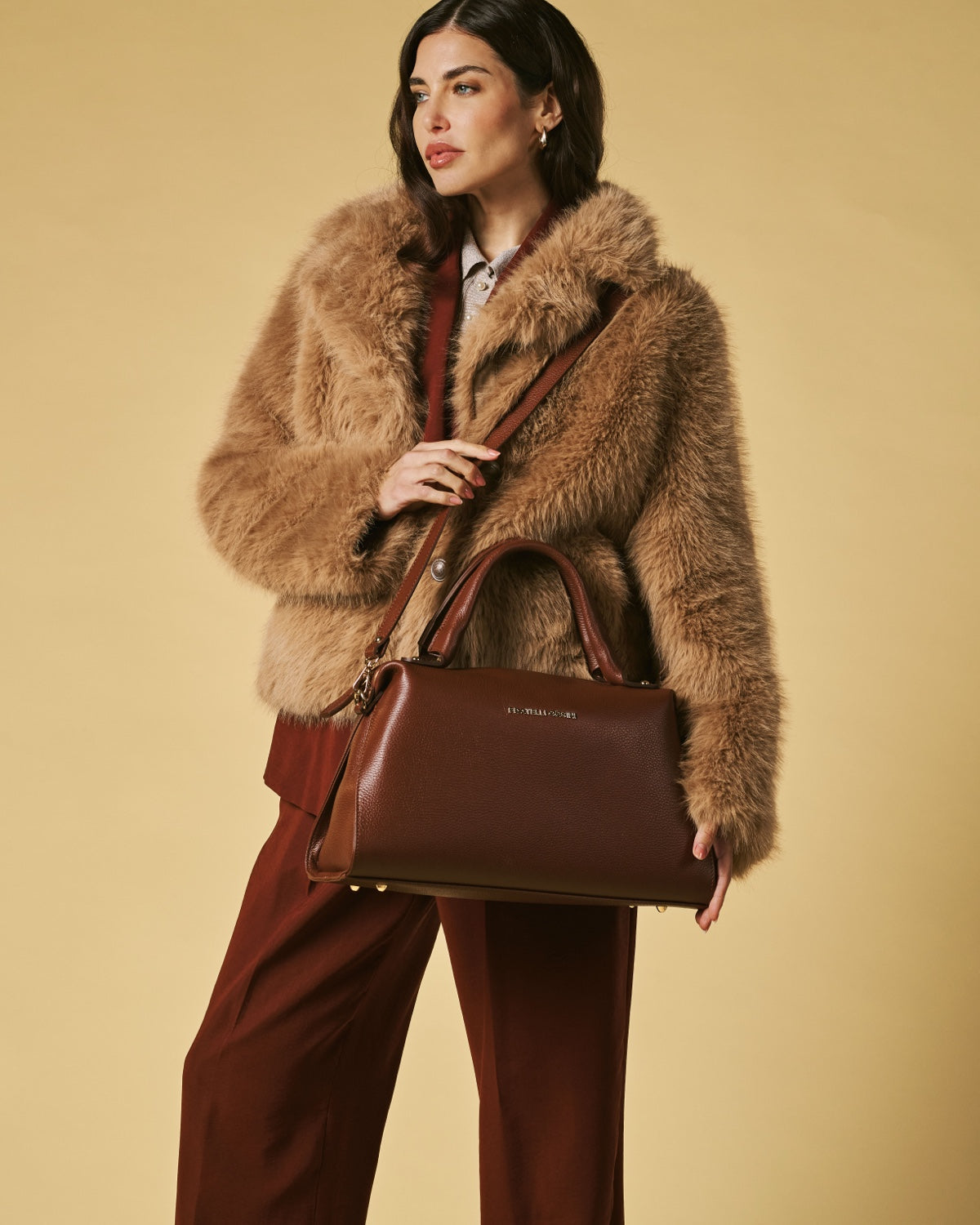 Cecilia (brown) - Italian calf leather women's handbag (with shoulder strap)
