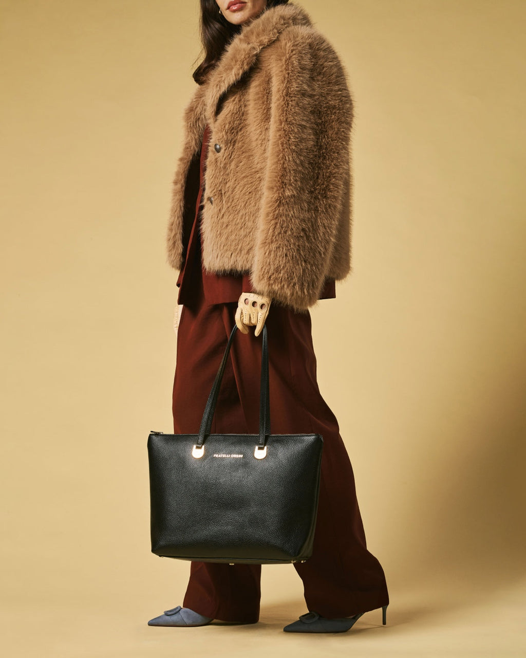 Simona (black) - Italian calf leather women's shoulder bag