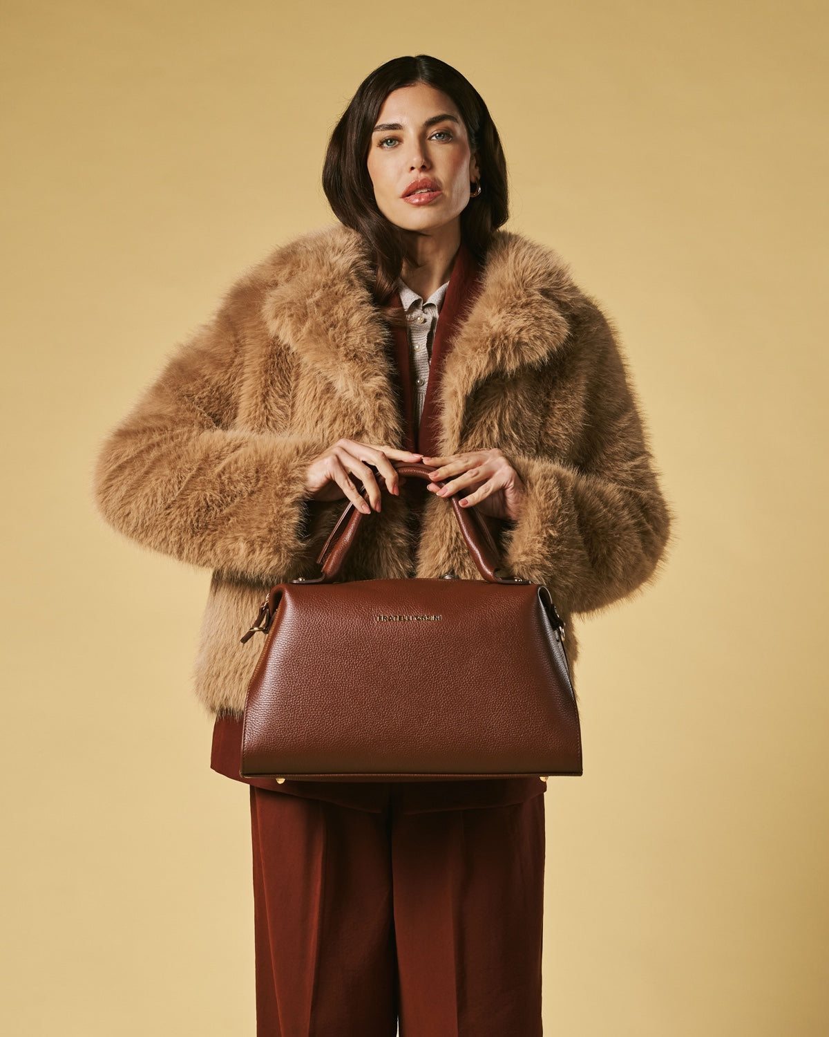 Cecilia (brown) - Italian calf leather women's handbag (with shoulder strap)