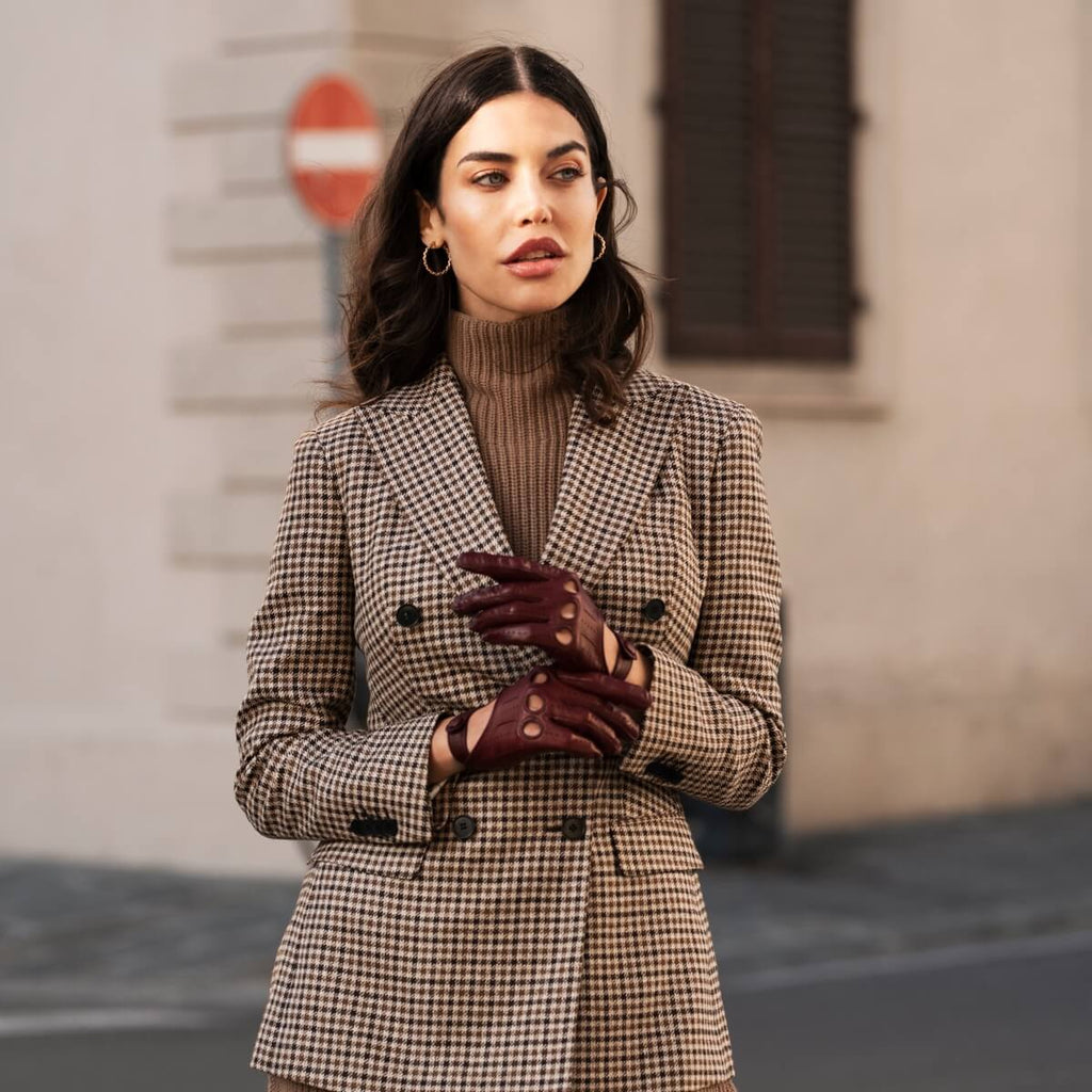 Alessa (cordovan) - Classic Italian lambskin leather driving gloves