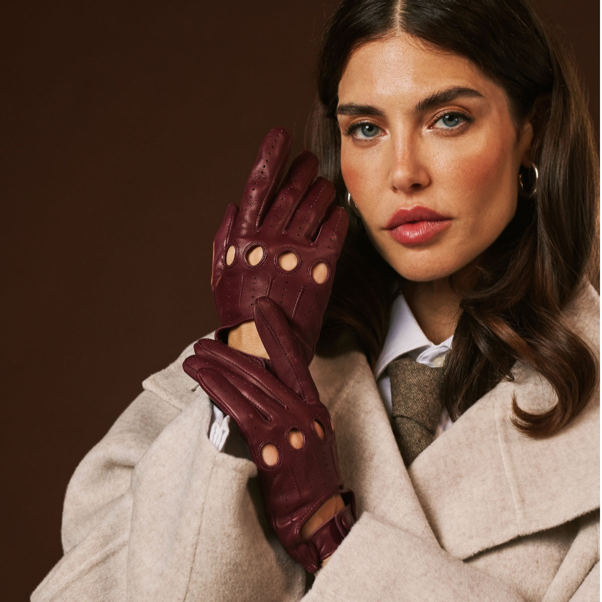 Alessa (oxblood) - Classic Italian lambskin leather driving gloves