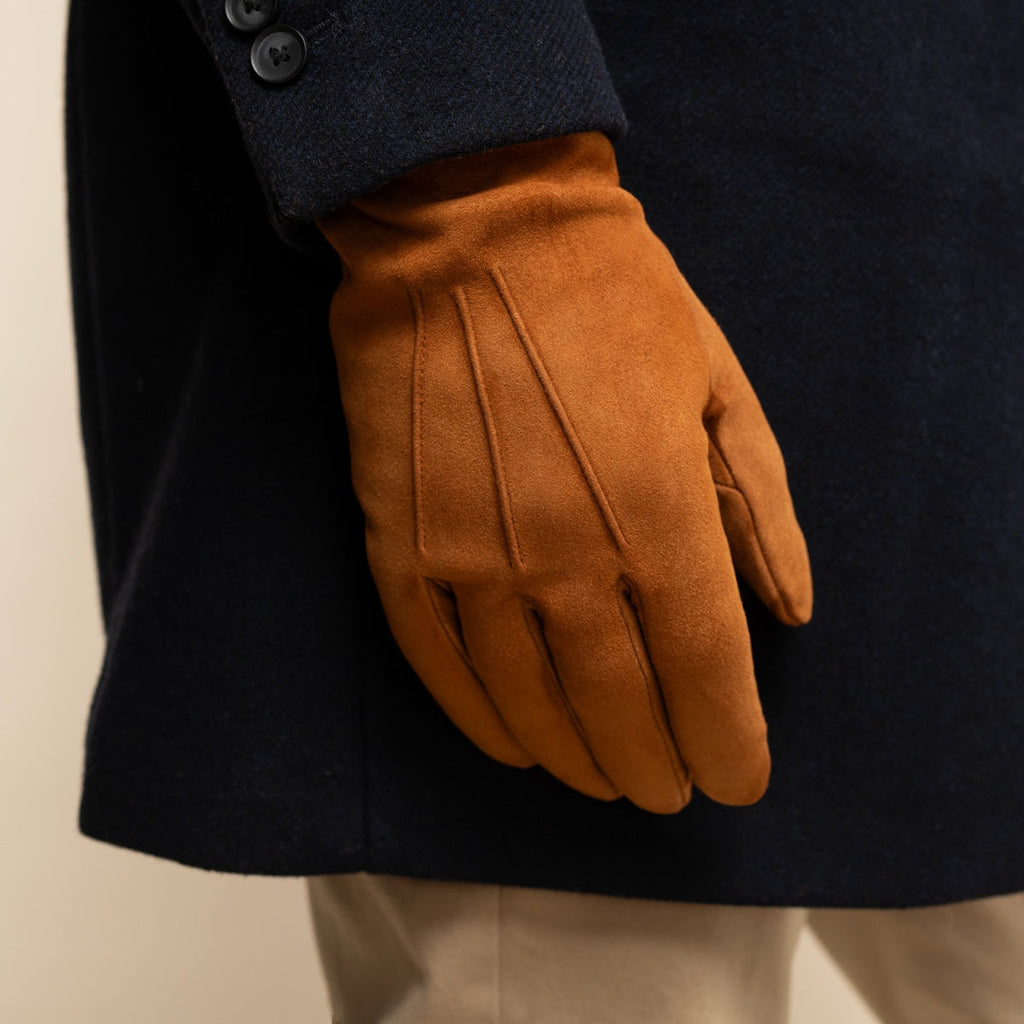 Angelo (cognac) – Italian suede leather gloves with luxurious cashmere lining