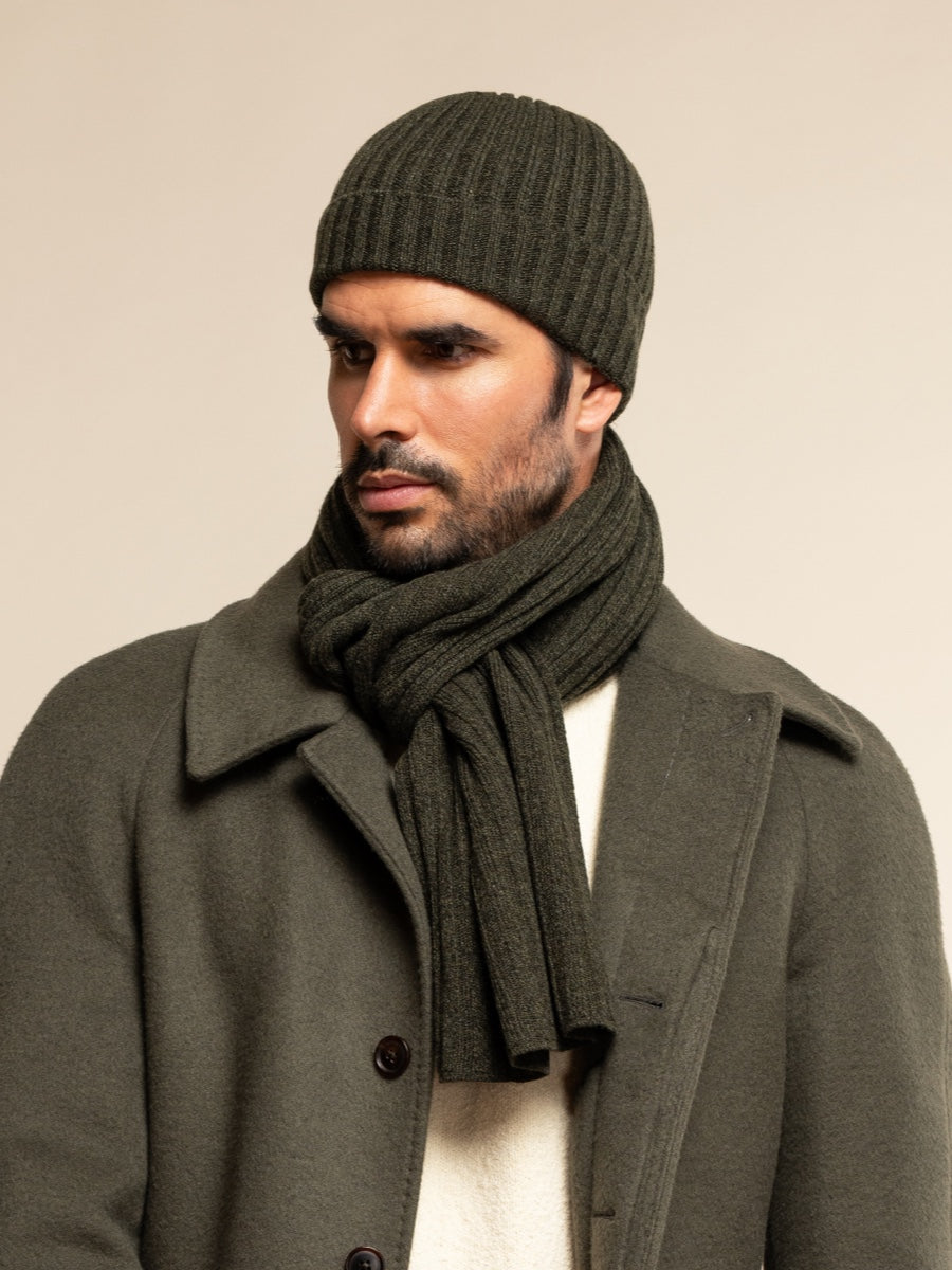 Milano (dark green) - Italian 100% cashmere ribbed beanie (unisex)