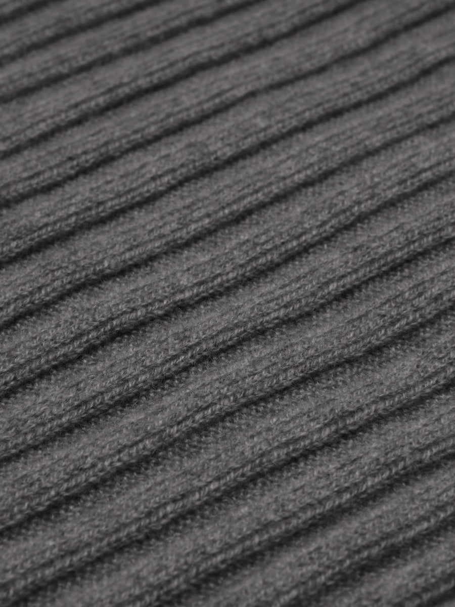 Napoli (dark grey) - Italian 100% cashmere ribbed scarf (unisex)
