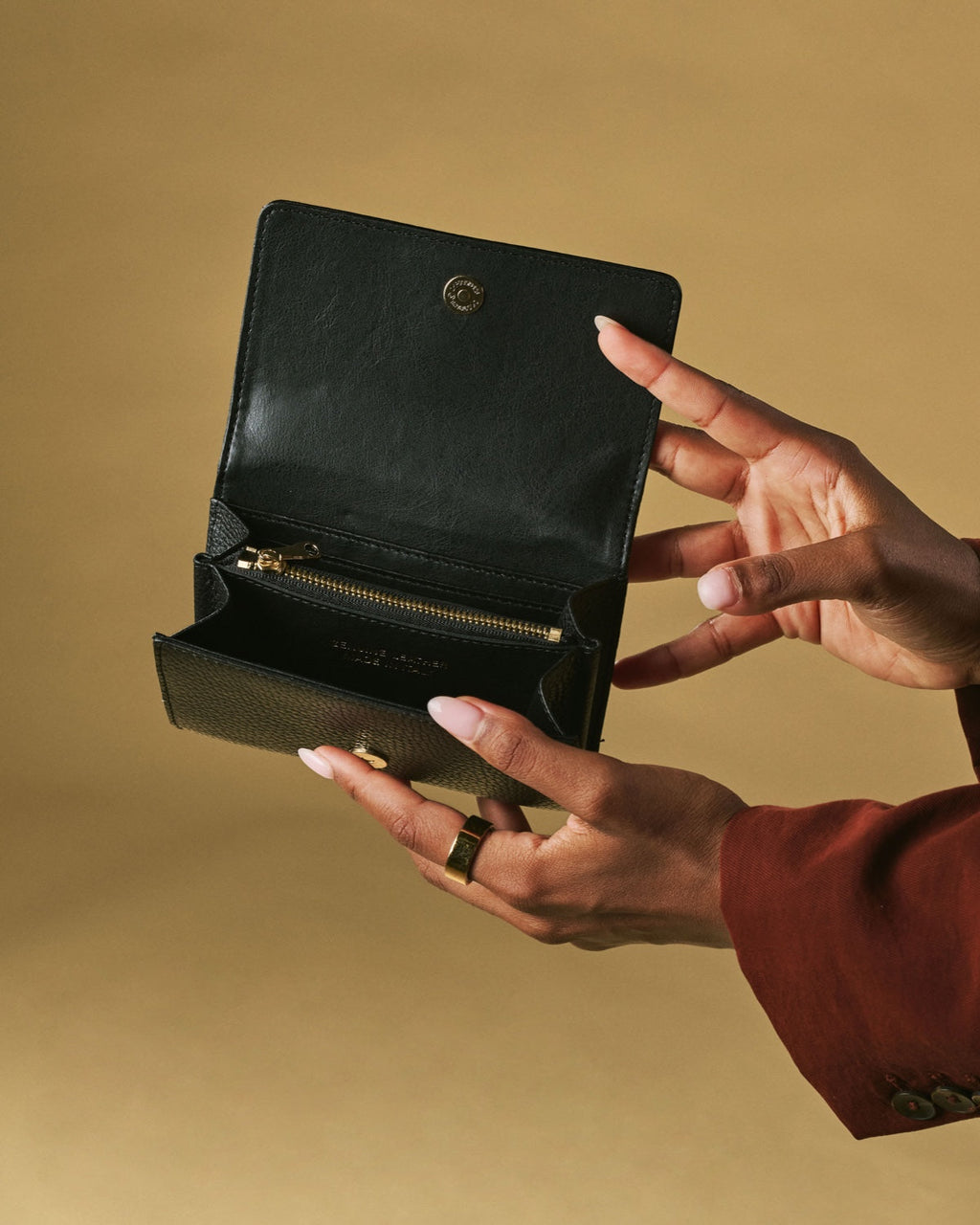 Costanza (black) - Italian calf leather women’s wallet