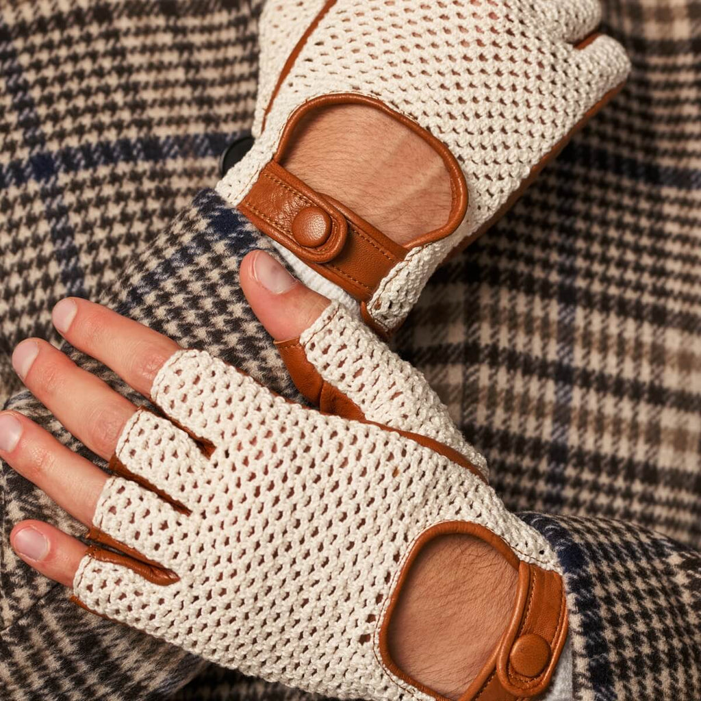 Dario (cognac) - Hand-sewn Italian crochet driving gloves from lambskin leather
