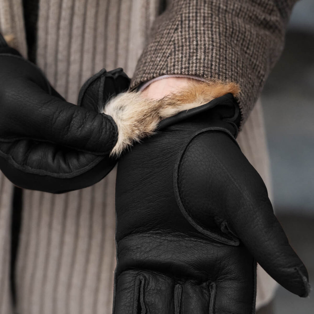 Diego (black) - Italian gloves made of American deerskin leather with rabbit fur lining
