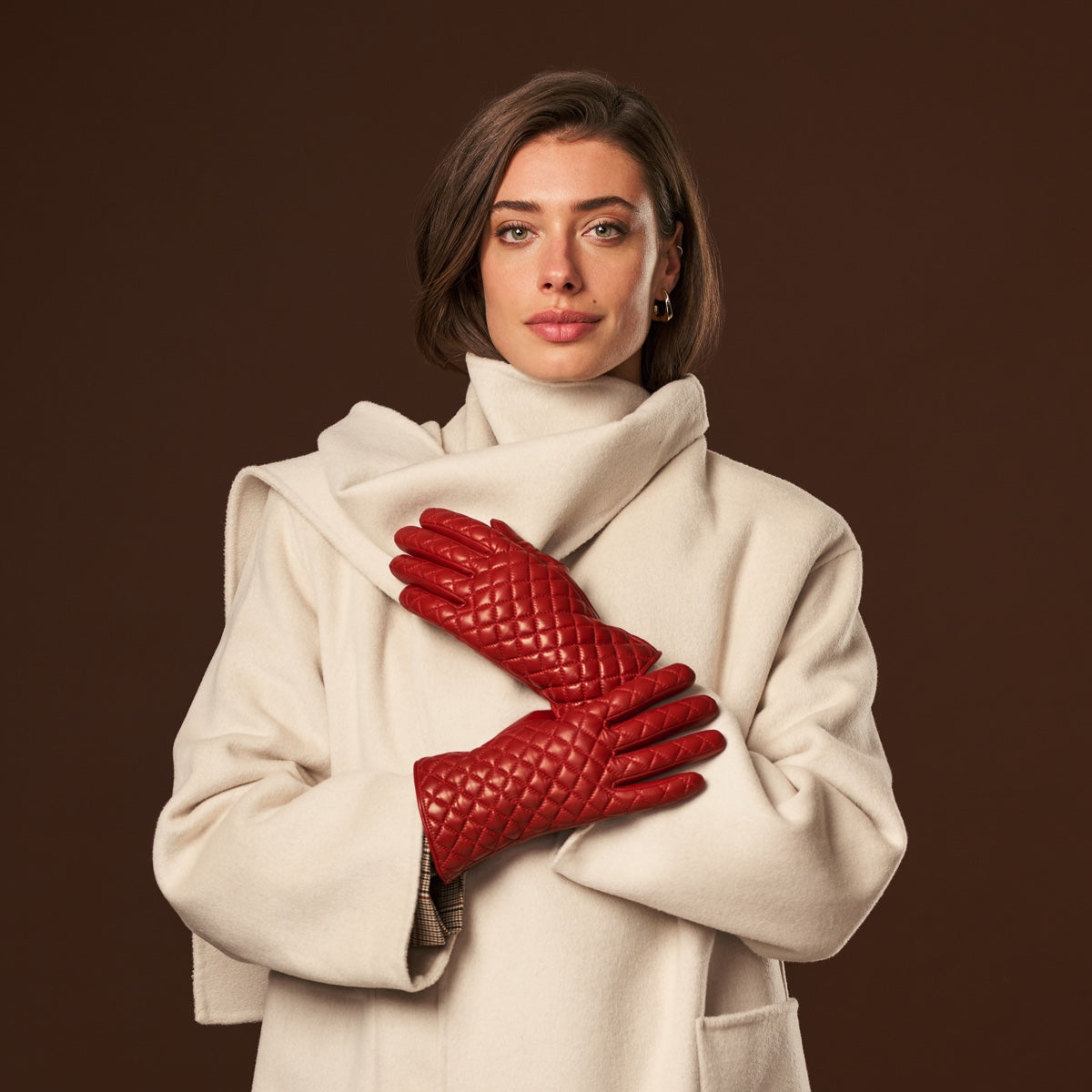 Emilia (red) - Classic Italian lambskin leather gloves with cashmere lining and checkered pattern