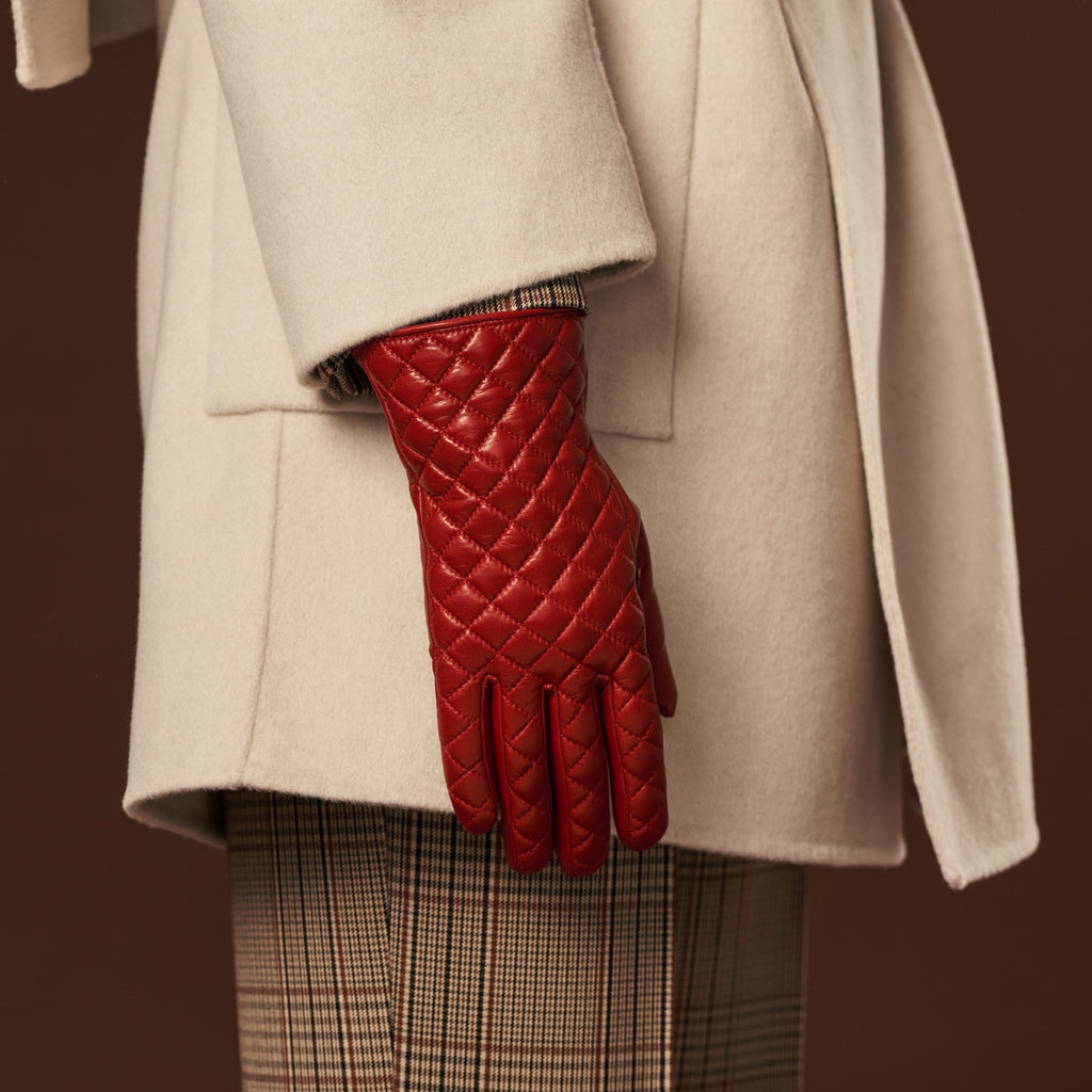 Emilia (red) - Classic Italian lambskin leather gloves with cashmere lining and checkered pattern