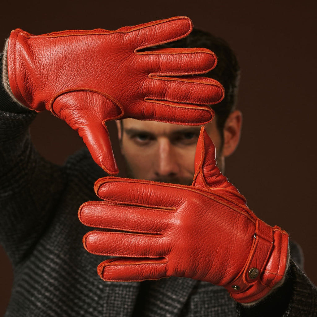 Emilio (orange) – Luxurious Italian deerskin gloves with cashmere lining and adjustable snap button