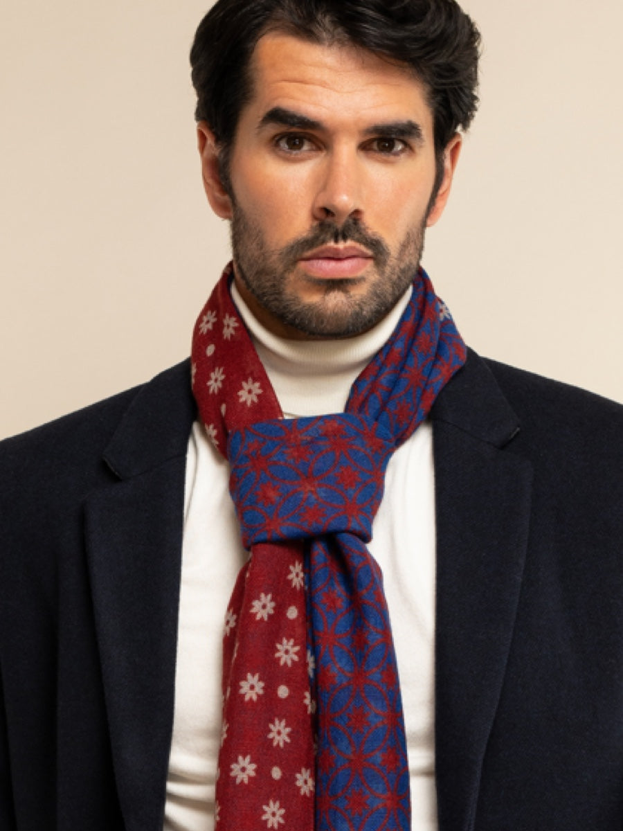 Andrea (red/blue) - Soft and lightweight Italian scarf from 100% wool