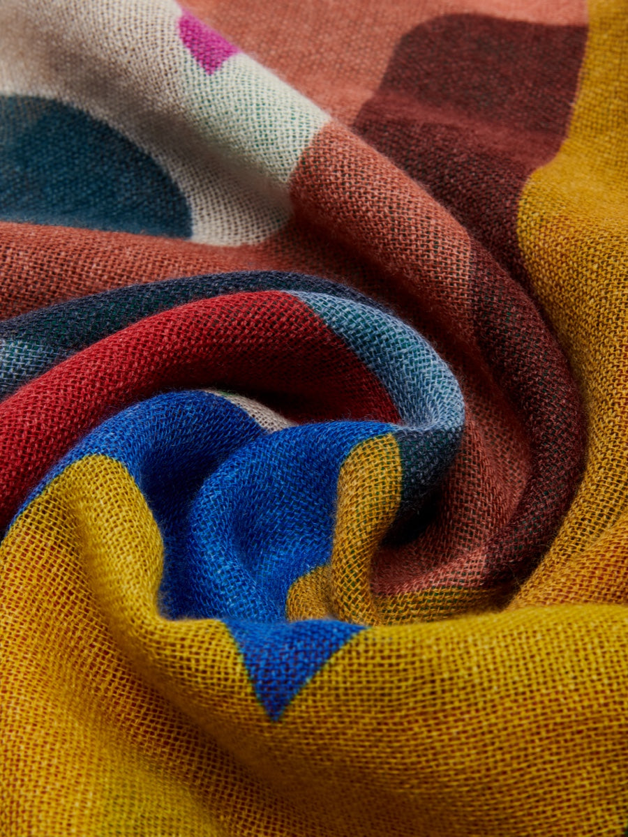 Evelina - Soft and lightweight Italian scarf from premium wool