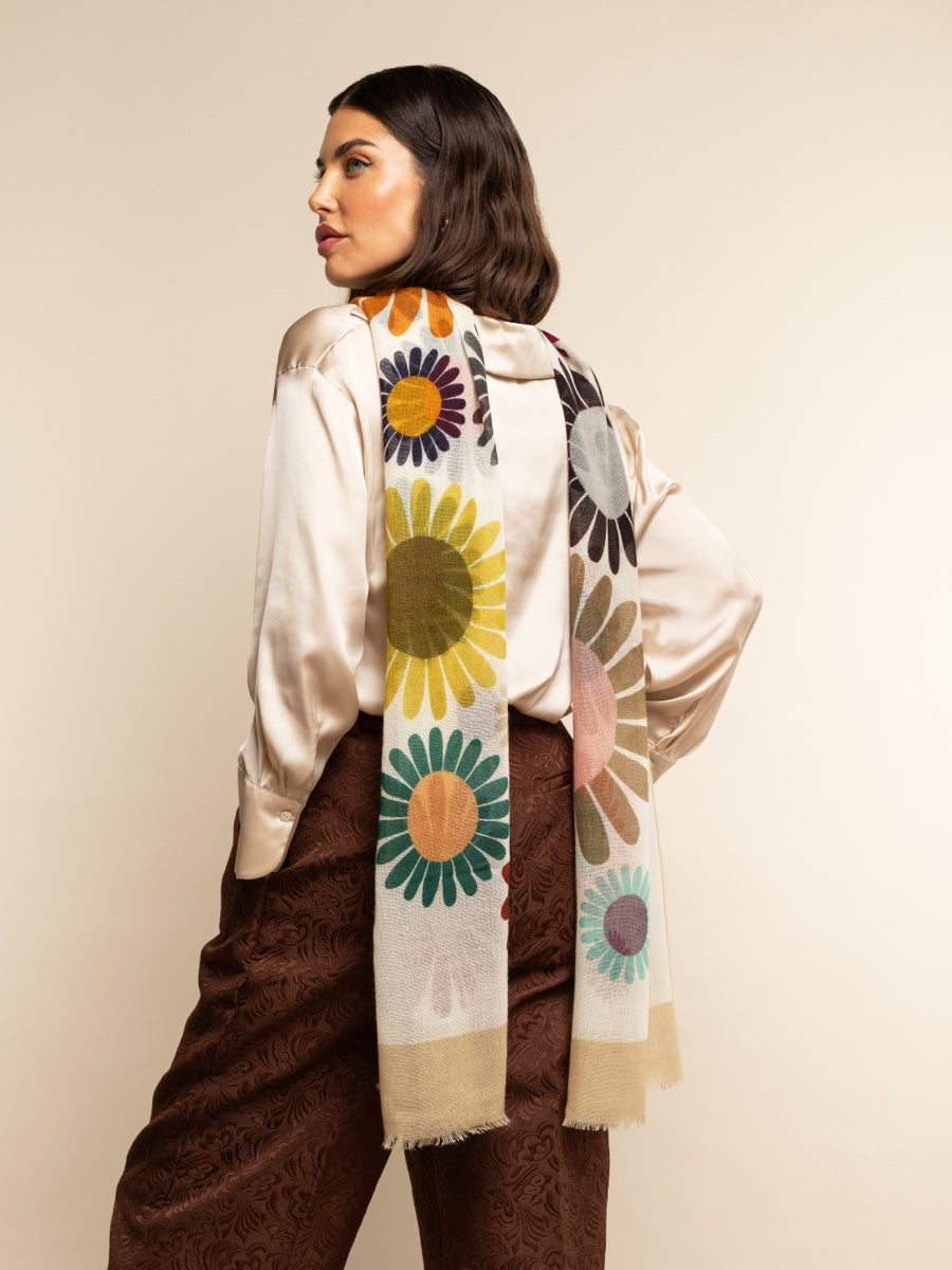 Evelina (yellow) - Soft and lightweight Italian scarf from premium wool