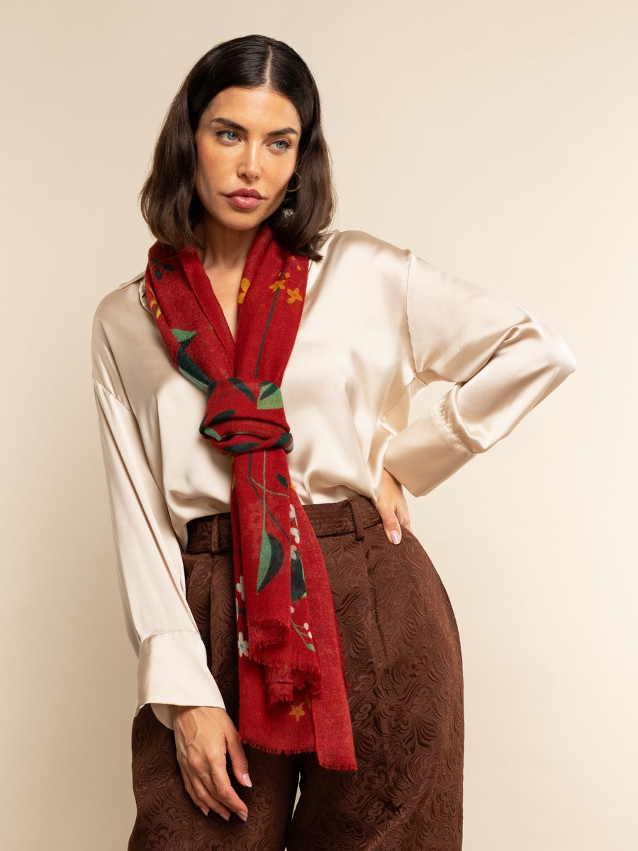 Evelina (red) - Soft and lightweight Italian scarf from premium wool