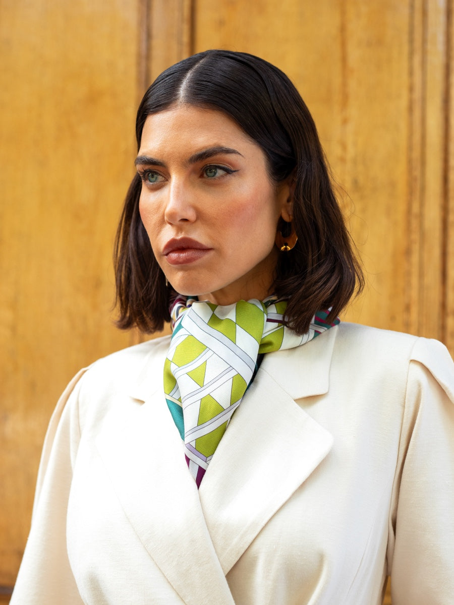 Fiorella (green) - Soft and lightweight Italian foulard from pure silk