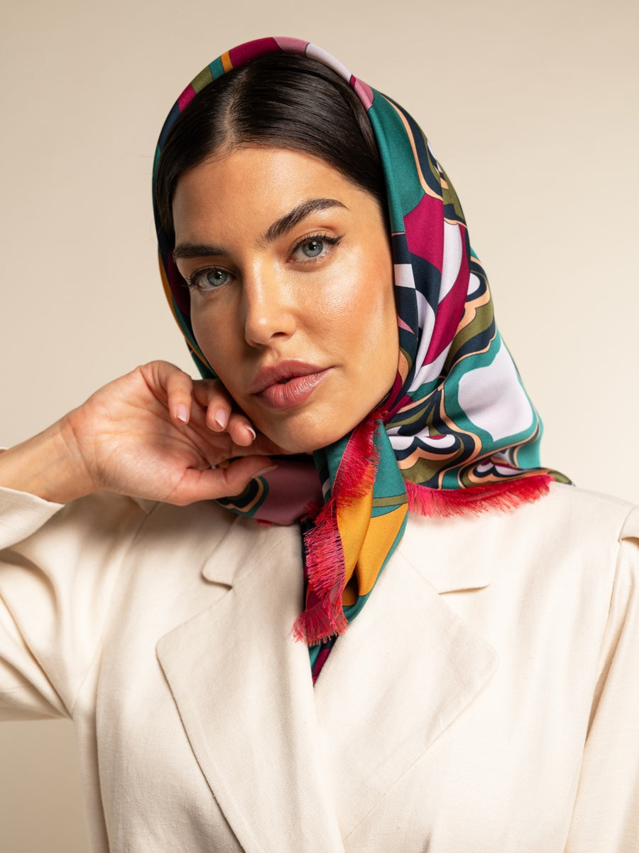 Giorgia (green/pink) - Italian soft and lightweight foulard made from pure silk