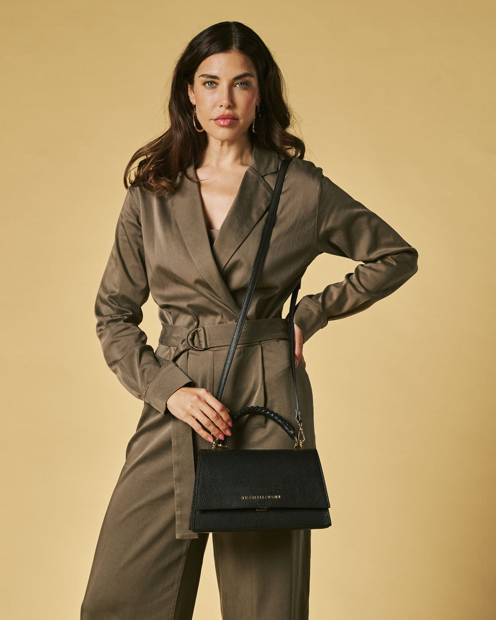 Federica (black) - Italian calf leather women's crossbody bag (with shoulder strap)