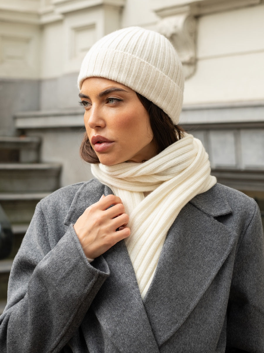 Napoli (cream) - Italian 100% cashmere ribbed scarf (unisex)