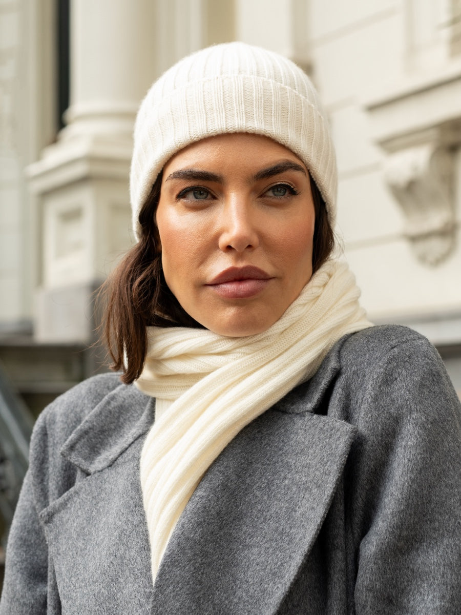 Napoli (cream) - Italian 100% cashmere ribbed scarf (unisex)
