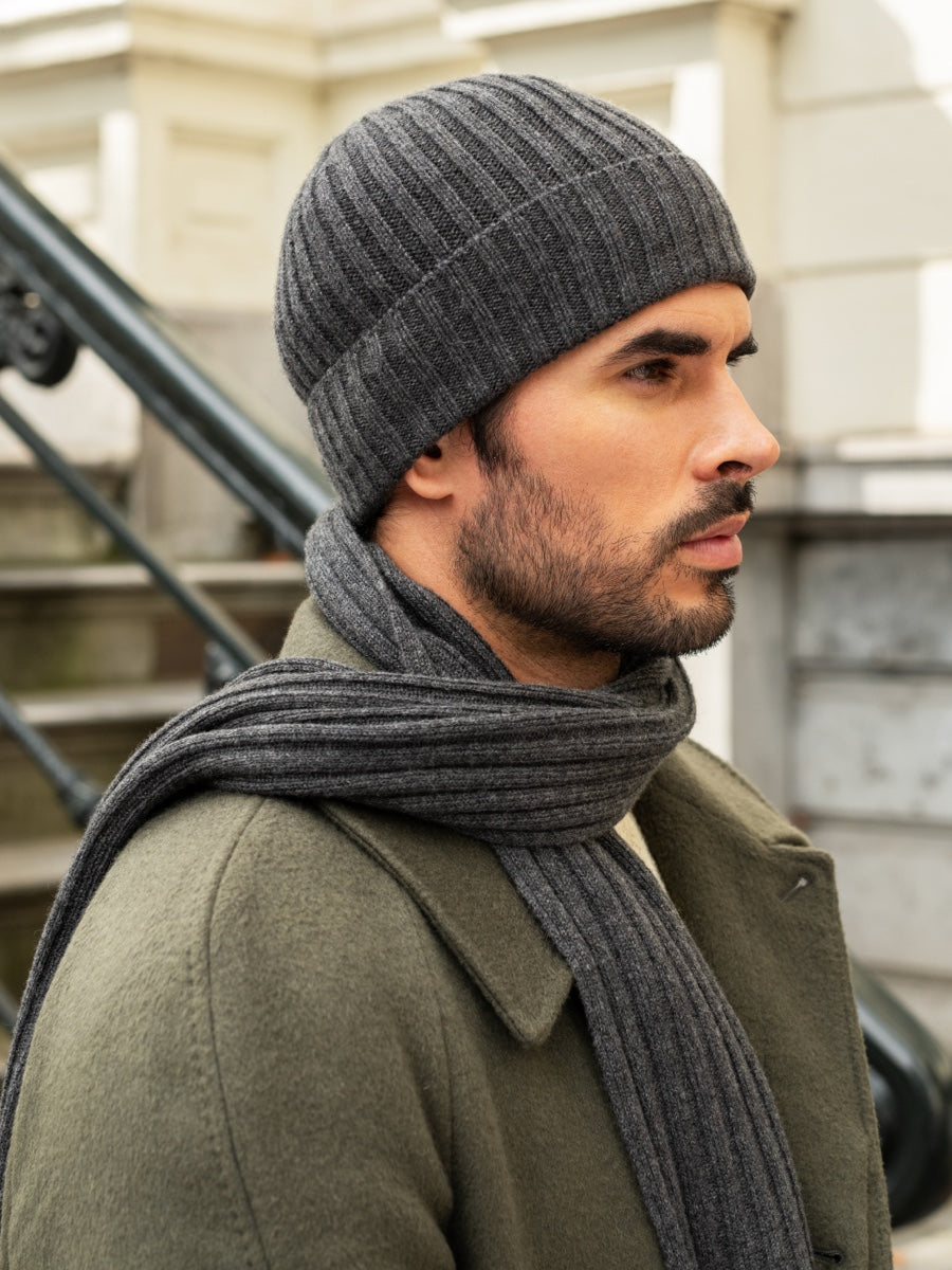 Napoli (dark grey) - Italian 100% cashmere ribbed scarf (unisex)