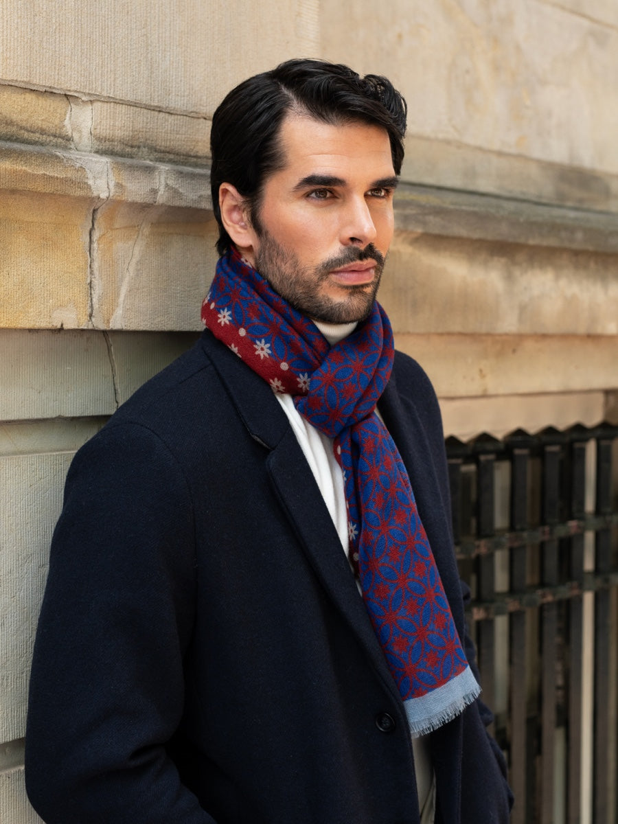 Andrea (red/blue) - Soft and lightweight Italian scarf from 100% wool
