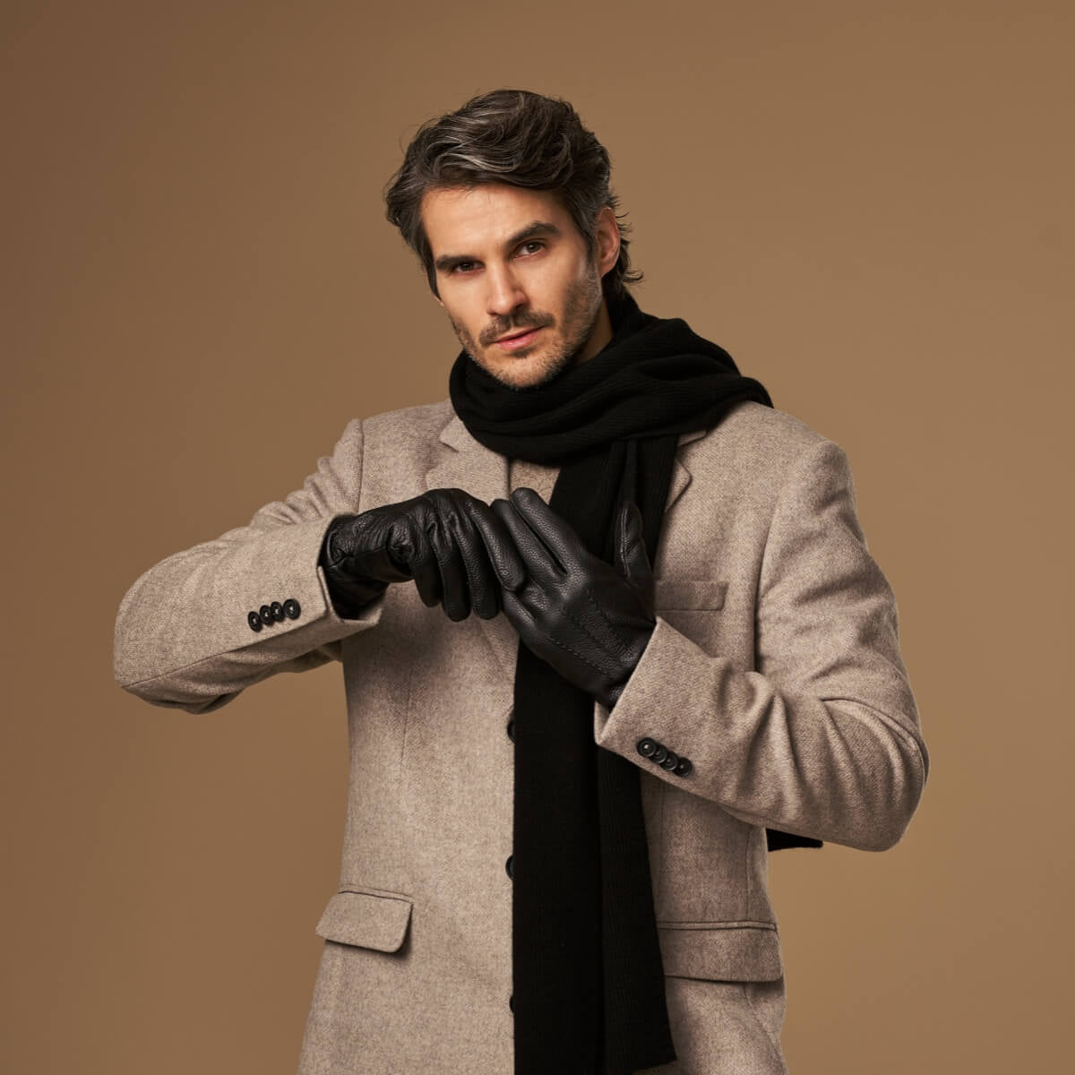 Noah (black) – Luxurious deerskin leather gloves with warm wool lining