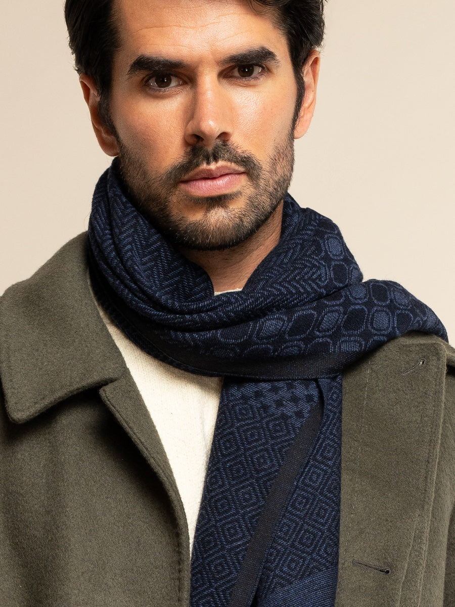Bruno (blue) - Warm and soft Italian scarf from wool blend