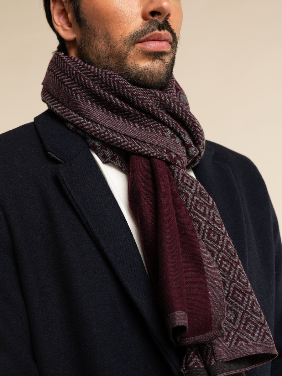 Bruno (grey/red) - Warm and soft Italian scarf from wool blend