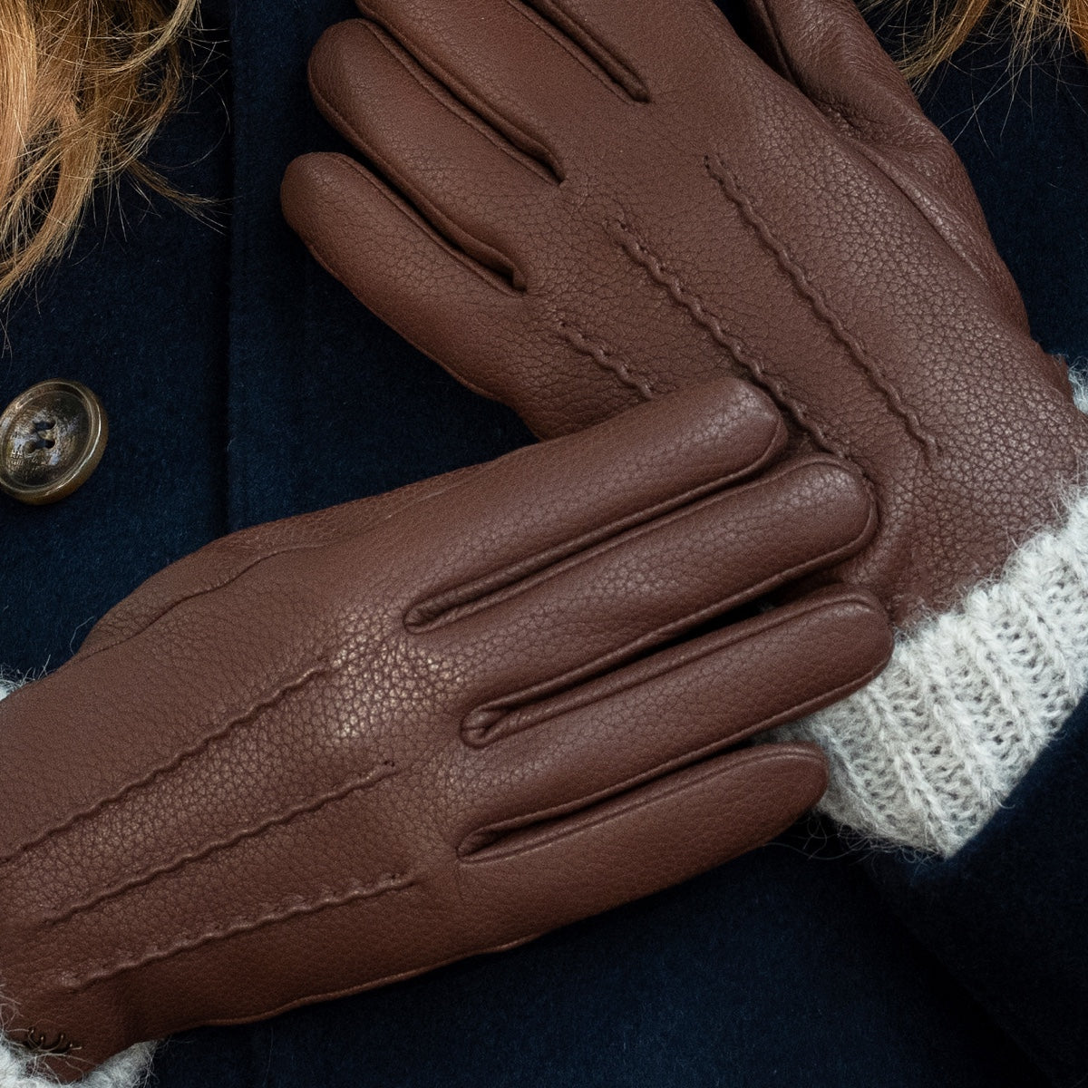 Raya (brown) – Deerskin leather gloves with warm wool lining