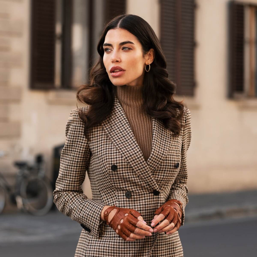 Rossana (cognac) - Italian fingerless lambskin leather driving gloves