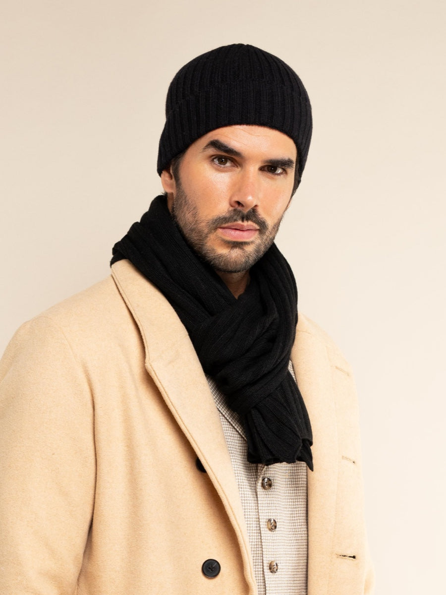Napoli (black) - Italian 100% cashmere ribbed scarf (unisex)