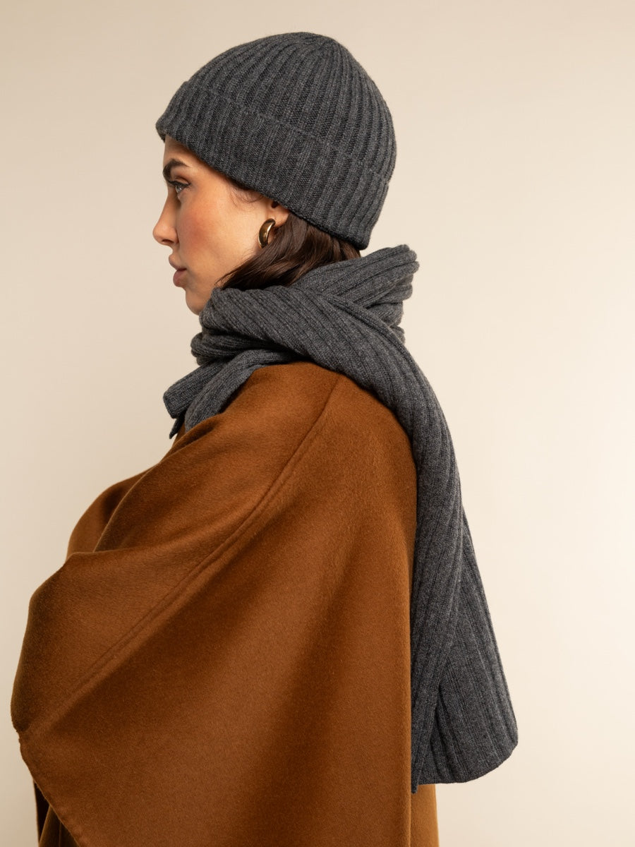Napoli (dark grey) - Italian 100% cashmere ribbed scarf (unisex)