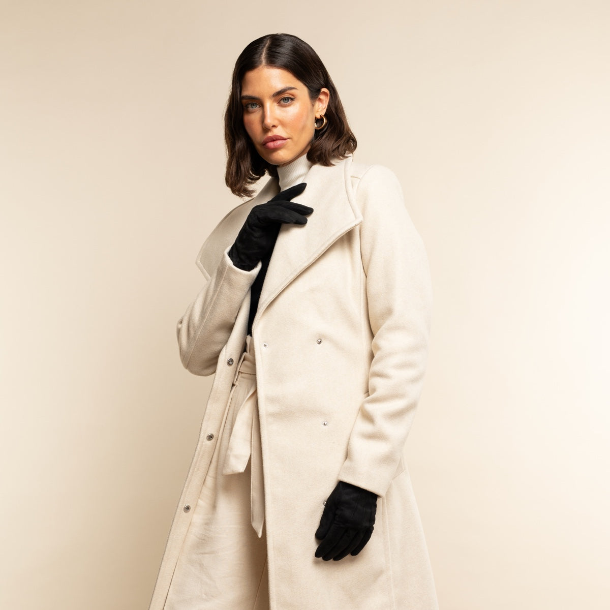 Silvia (black) - Italian suede leather gloves with luxurious cashmere lining