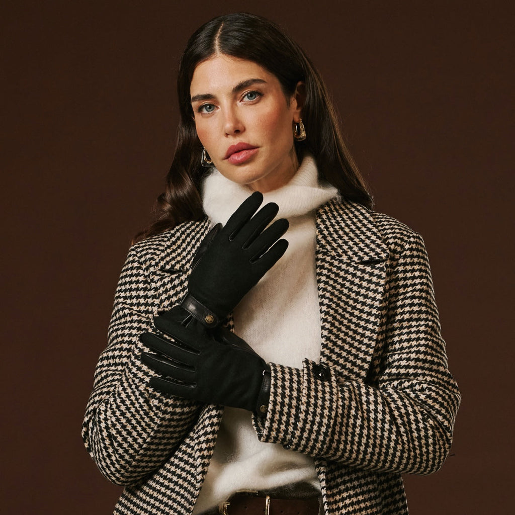 Violetta (black) - Italian tweed women's gloves with touchscreen capability and adjustable snap button