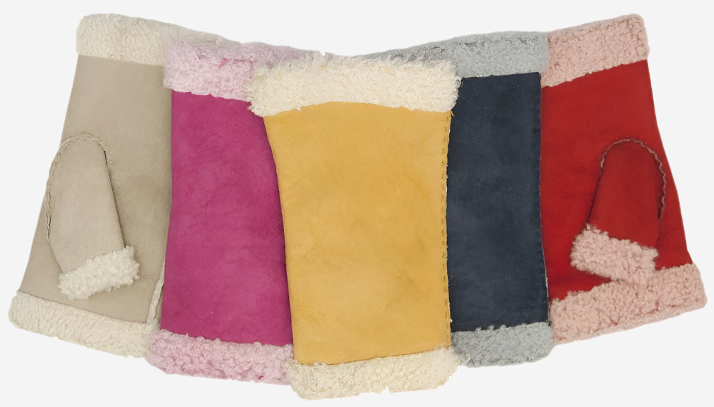 CA4163 (cranberry) – Women’s Italian lamb shearling fingerless gloves