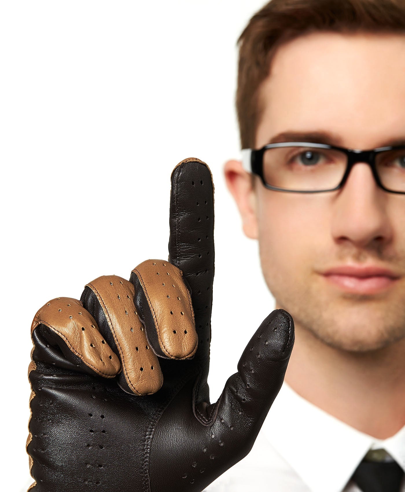 Umberto (camel brown) - Italian lambskin leather driving gloves & touchscreen feature