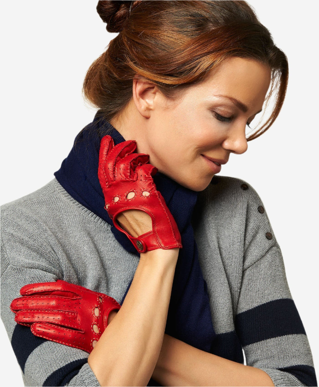 CD4266 (red) - Women’s Italian leather driving gloves with contrast stitching