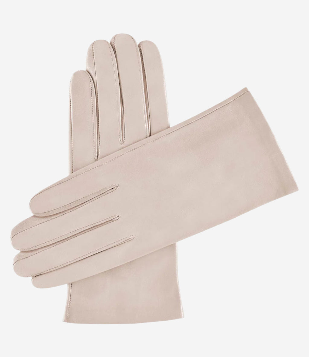 Sofia (sand) - Italian lambskin leather gloves with silk lining